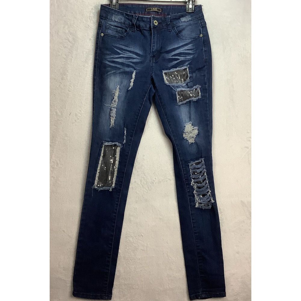L &B lucky and blessed Jeans  Women's Size8 Distressed sequin Patch Slim leg